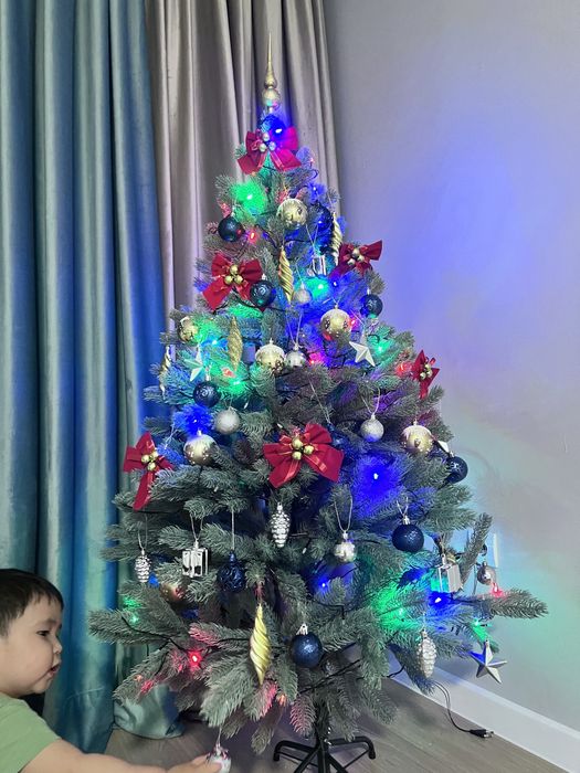 Ёлка новогодняя