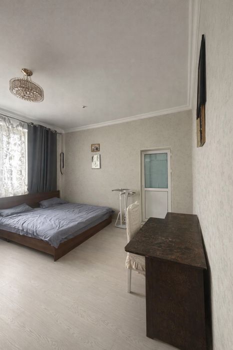 продам двухкомнатную квартиру