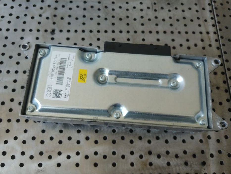 amplificator audio  audi a4 b8 8k 8t0035223ah