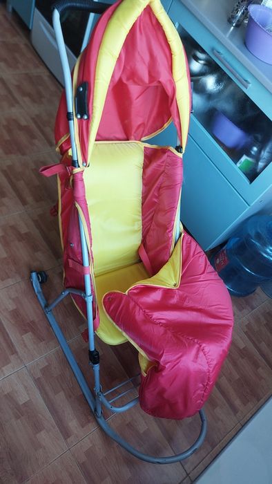 Продам санки и коляску