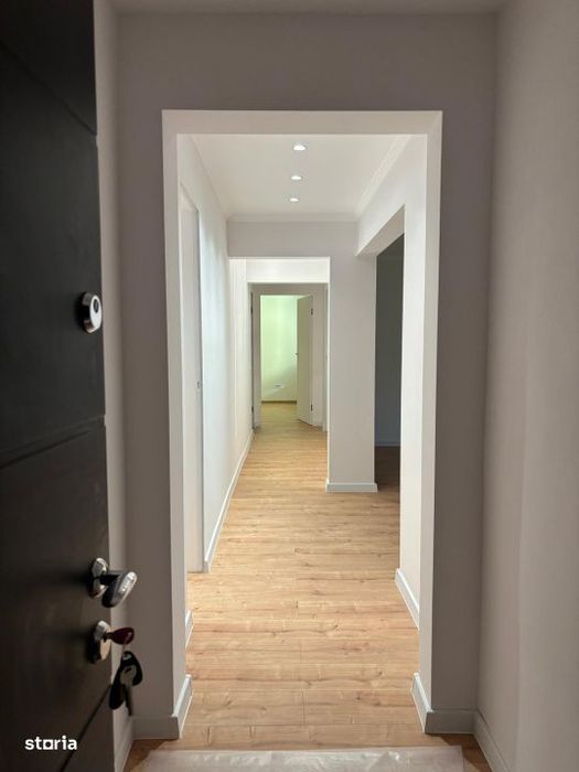 Apartament 3 camere, semidecomandat, 65 mp, finisat , Manastur/Mehedi — fotografia 3