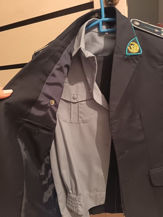 Продам новый Китель