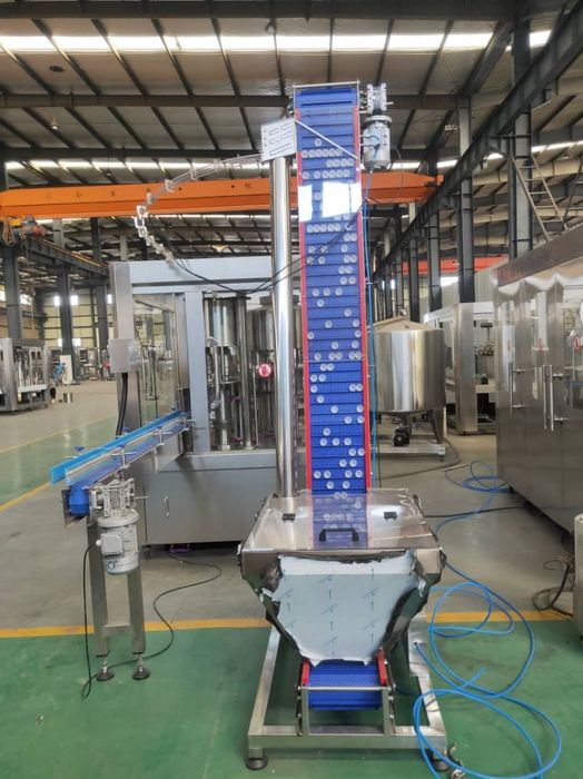 Бутилираща машина 8-8-3