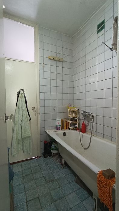 ЮНУСАБАД-11 КВАРТАЛ 3х ком/ 4этаж/4  Балкон 1,5*6  Не Торцевая! 68м²