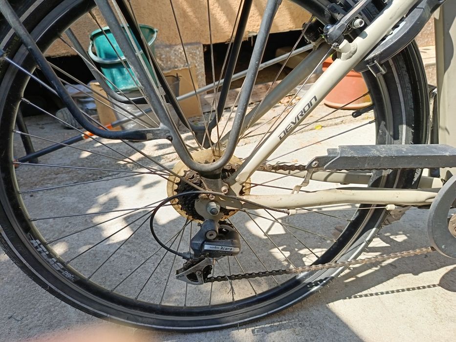 Bicicleta asistată electric