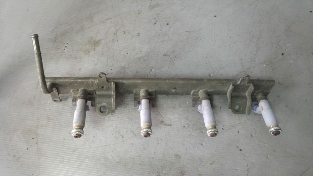 rampa cu injectoare 1.3 benzina m13a suzuki ignis dupa 2003 cod 3980