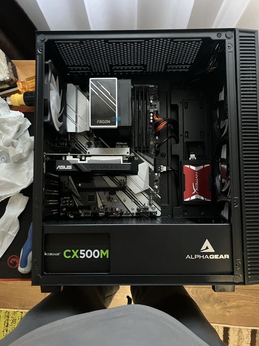 Vand PC gaming impecabil