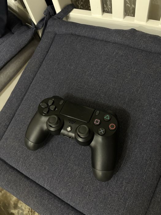 Джойстик от PS4