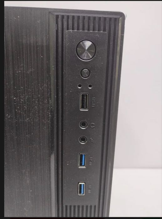 Wintek Корпус компьютерный K310 формата MiniTower оригинал