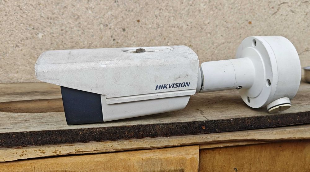 Булет камери Hikvision 4MP/5MP