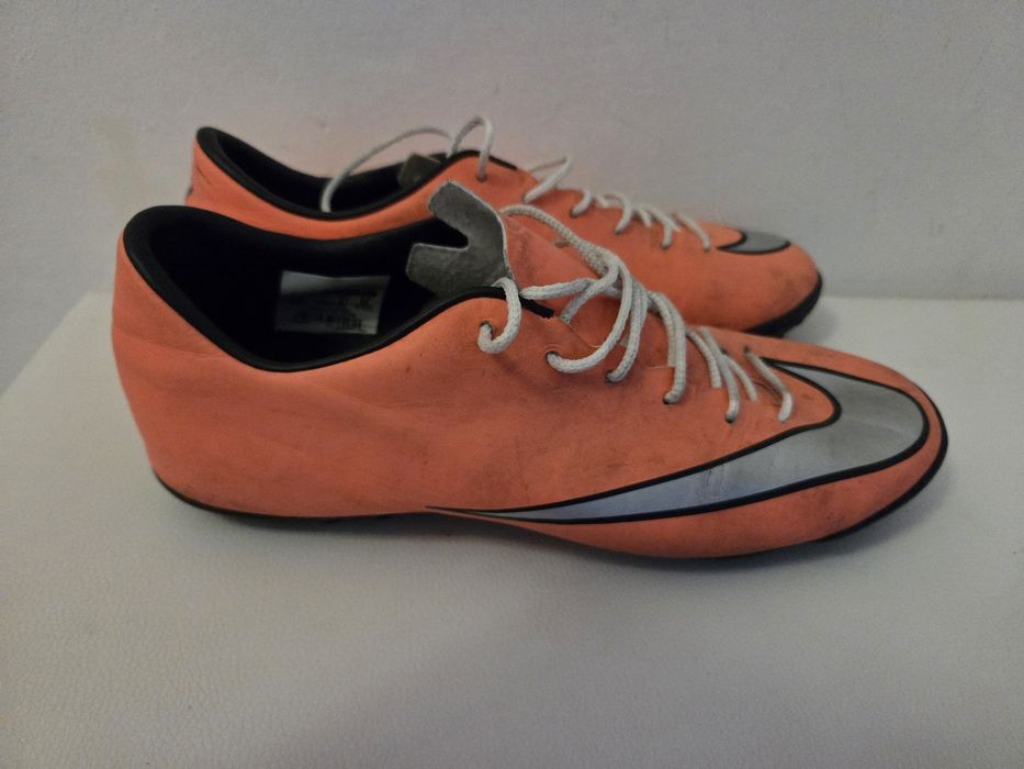 Adidasi/Ghete fotbal teren sintetic Nike Mercurial