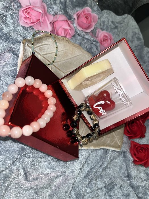 бижута ръчна изработка и подаръчни сетове