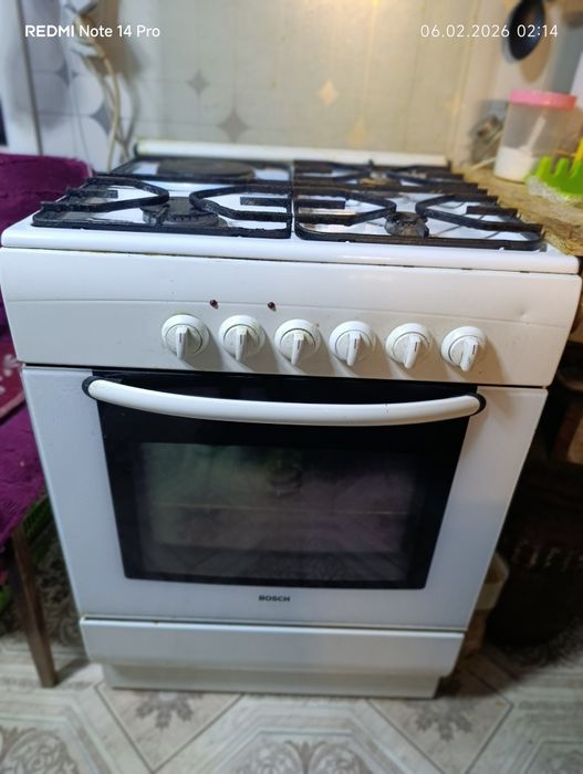 Продам газовую плиту