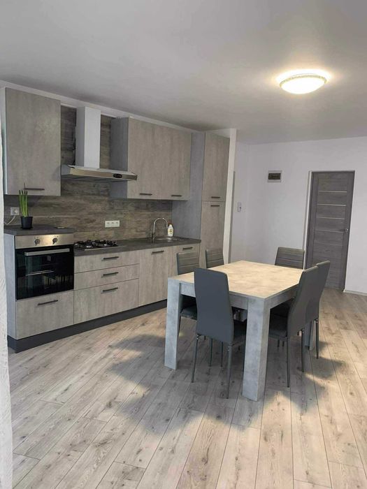 Realizez lucrări de interior