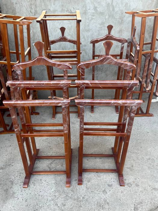 Джентльмен вешалка деревянная для костюм брюков