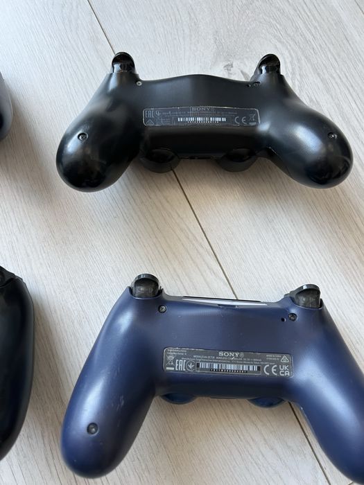 • Controler • Joystick • PS4 •