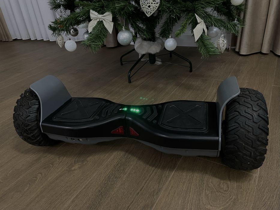 Vând Hoverboard in stare foarte buna preț negociabil