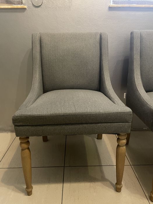 2 scaune lemn masiv, designer Guido Maria Kretschmer