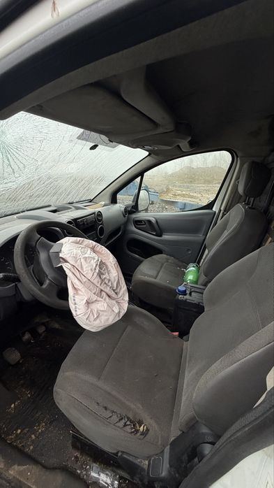 Peugeot Partner avariat