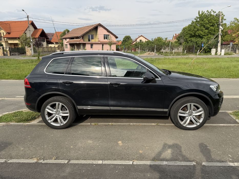 VOLKSWAGEN Touareg 2012 — imagine 3
