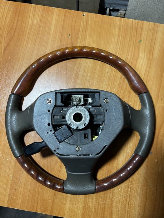 Руль с эйрбэгом на РХ300, 1 поколения.