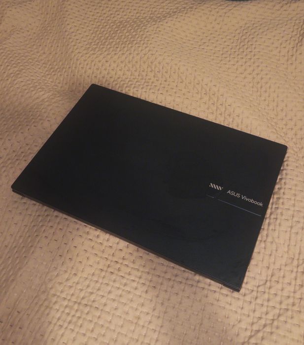 Ноутбук ASUS VivoBook