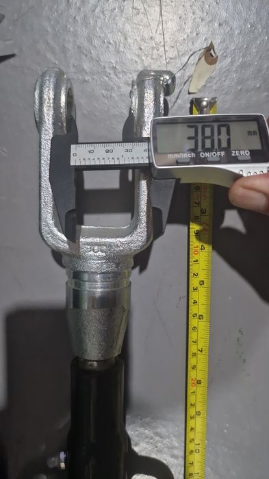 Tirant vertical tija întinzător lateral pentru toată gama de tractoare