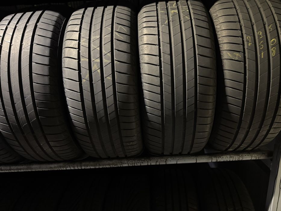Anvelope 235/50/18 Bridgestone