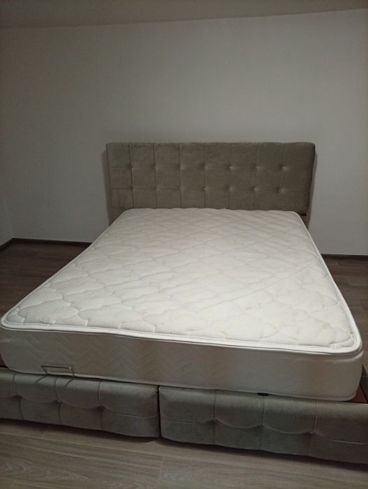 Pat dormitor catifea