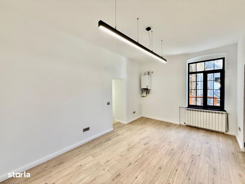 De închiriat | Spațiu 2 camere | Piața Unirii | 43 mp | 650 €/lună