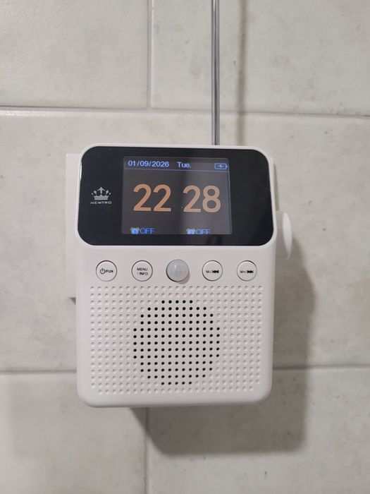 Radio de priza cu display digital FM Newtro FSD-138
