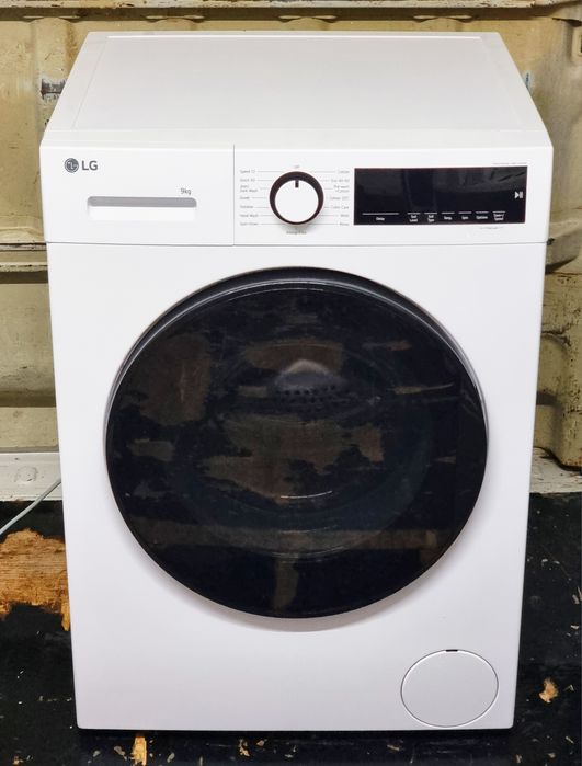 Masina de spalat LG 9kg 1400 rotatii A+++