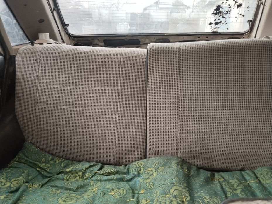 МАЗДА 323 продаетса