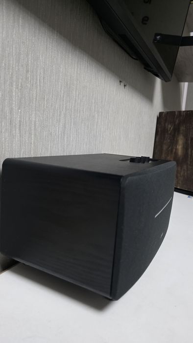 Колонка edifier D12