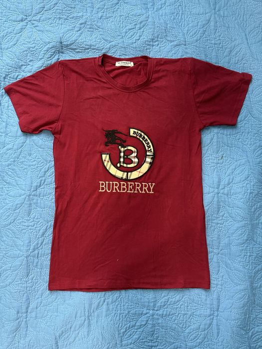 Тениска Burberry M Размер