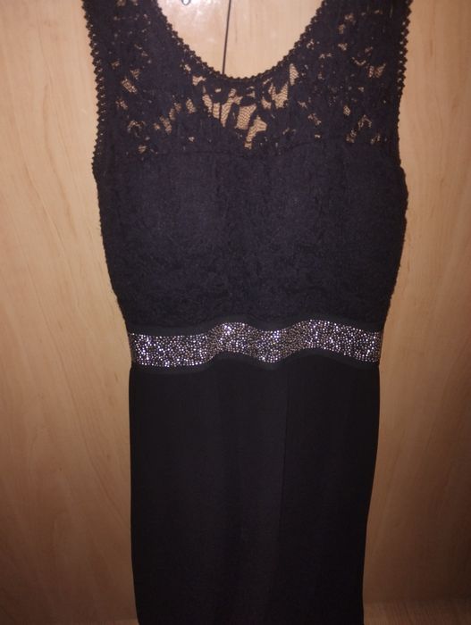 Vând rochii pentru ocazii!