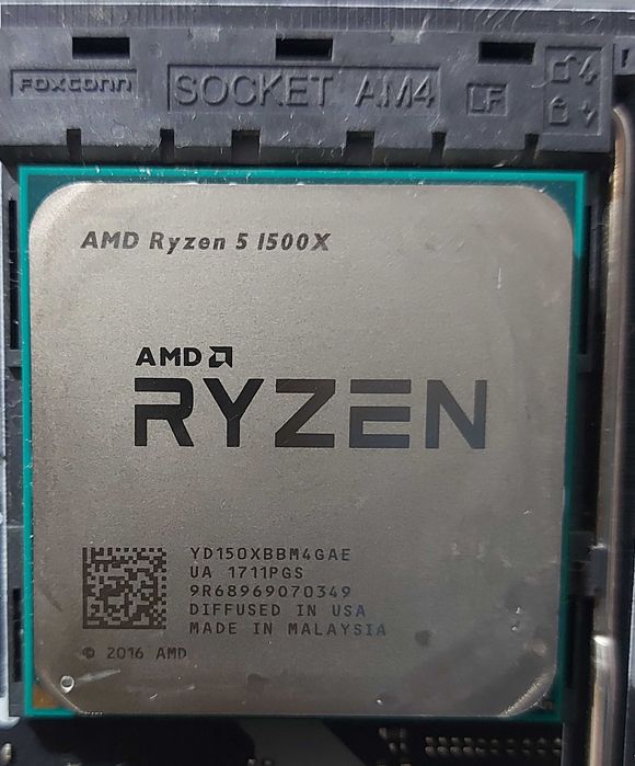 KIT AMD Ryzen 5 1500X 3.5GHz +MSI B350 TOMAHAWK + Cooler AMD