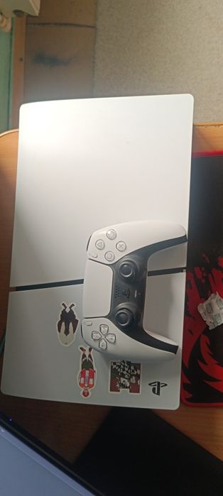 PS5 DIGITAL 825 gb