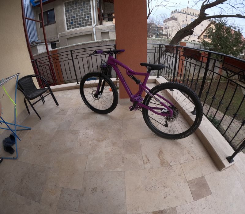 Bicicleta full suspension 2022