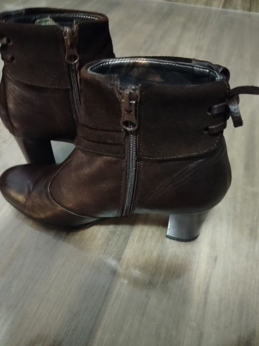 Ghete de piele naturală femei mărimea 37