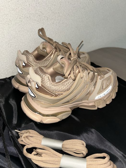 Balenciaga Track Brown (38)