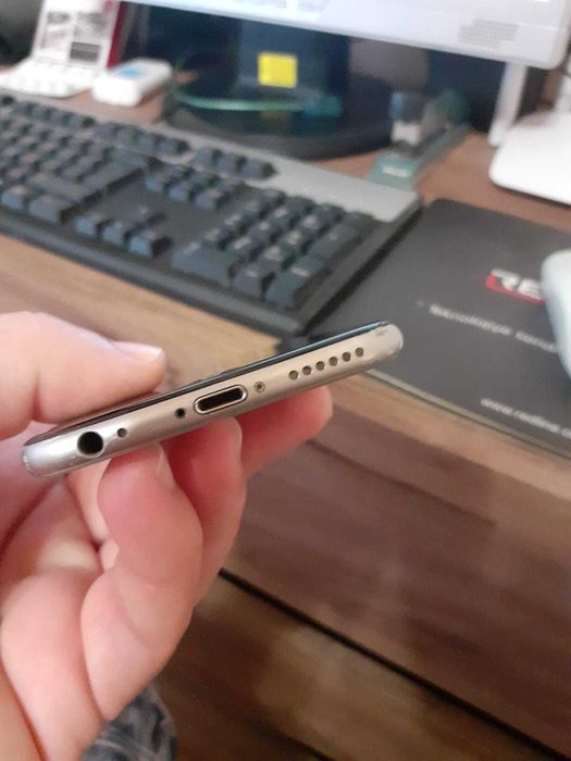 Apple iPhone 6 A1586 -сив-за части