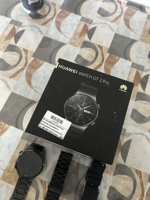 продавам часовник huawei gt 2pro