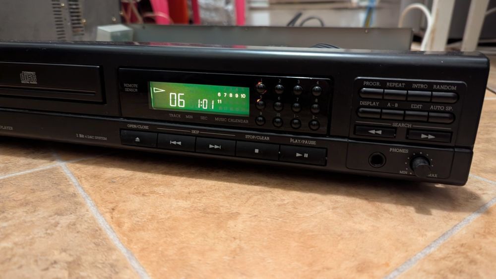 Cd player Dual CD 135 RC, ieșire coaxiala