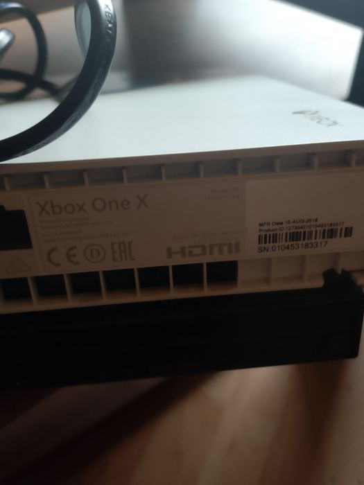 xbox one X конзола