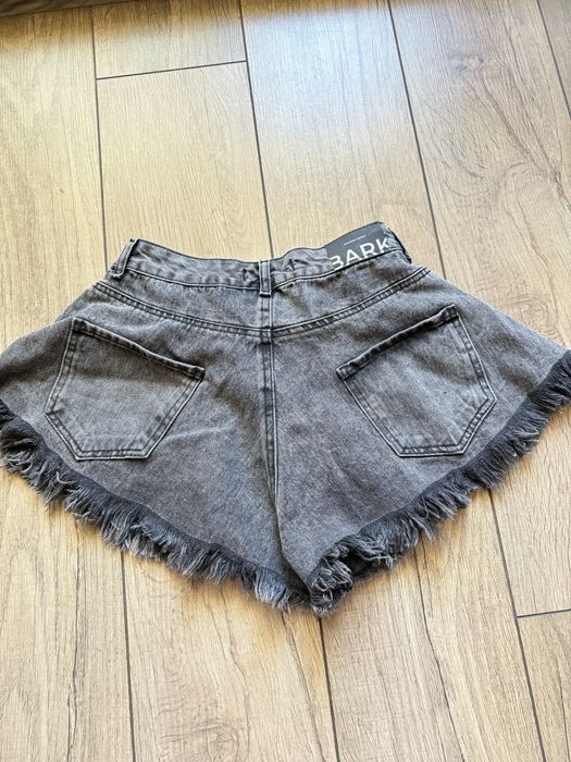 Черни къси панталонки
