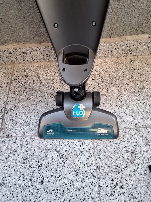 Aspirator ETA Moneto Aqua+ 25,2V, Uscata si umeda, Filtru Hepa,Negru/Albastru