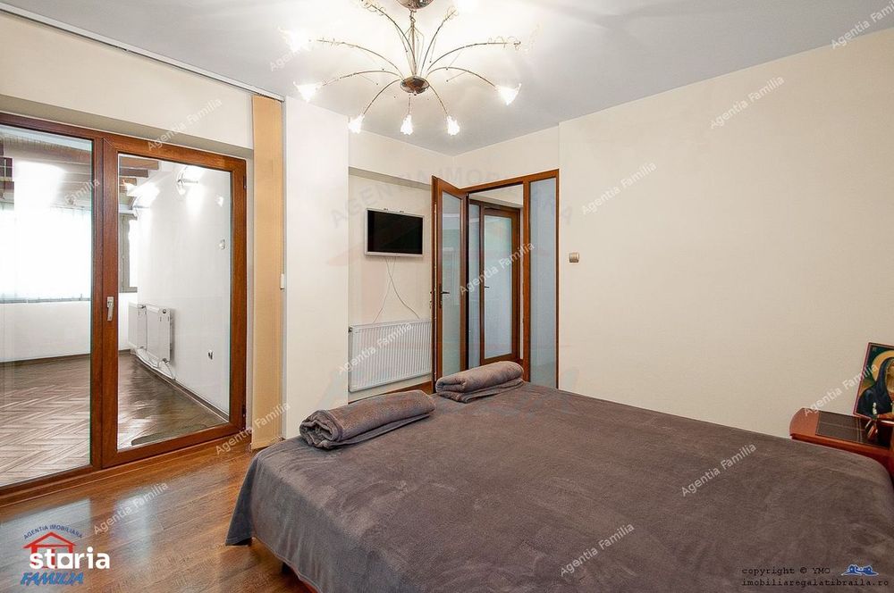 Vanzare apartament cu 4 camere, Faleza bloc Pescarus, etaj 1, sup.135