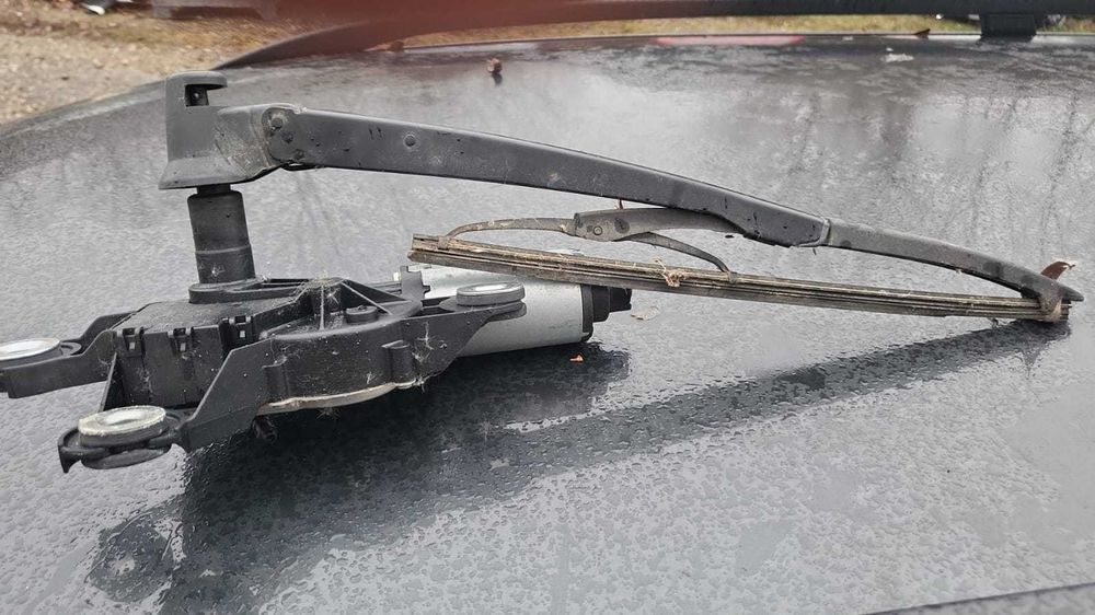 Motoras stergator spate seat exeo 2011,cod 3R9955711