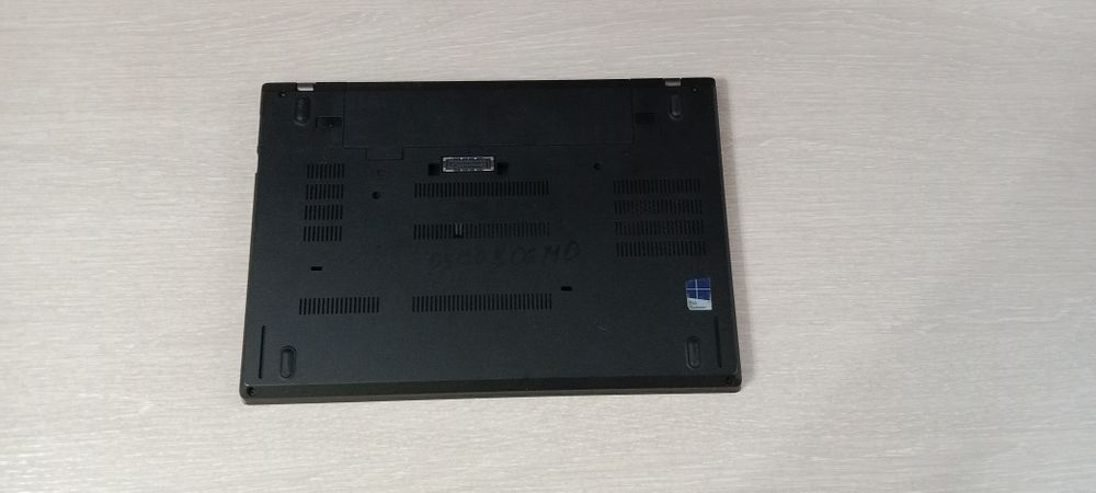 Lenovo ThinkPad T470 i5/8/480gb